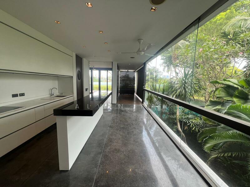 Sentosa Cove, Lakeshore View, 5 Bedrooms, 12,000 sqft, Bungalow House For Rent, by Alvin Tan, 500052879 - Kitchen - PropertyGuru.com.sg