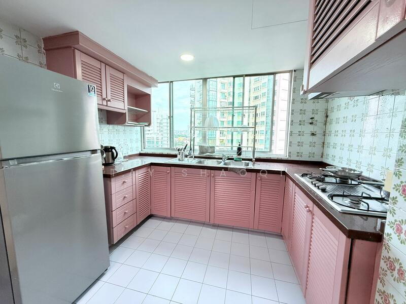 Pandan Valley, 4 Pandan Valley, Room Rental, 130 sqft, Condominium For Rent, by Tay Shaoqi, 500052899 - Kitchen - PropertyGuru.com.sg