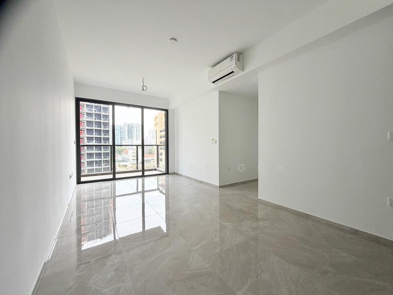 Tembusu Grand Condominium For Sale at S$ 2,750,000 | PropertyGuru Singapore - Living and dining space