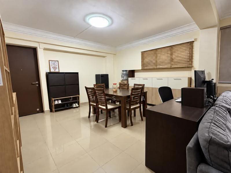 761 Jurong West Street 74, 761 Jurong West Street 74, Boon Lay / Jurong / Tuas, 4 Bedrooms, 1,539 sqft, HDB Flat For Sale, by James Tai, 500052919 - Dining Room - PropertyGuru.com.sg