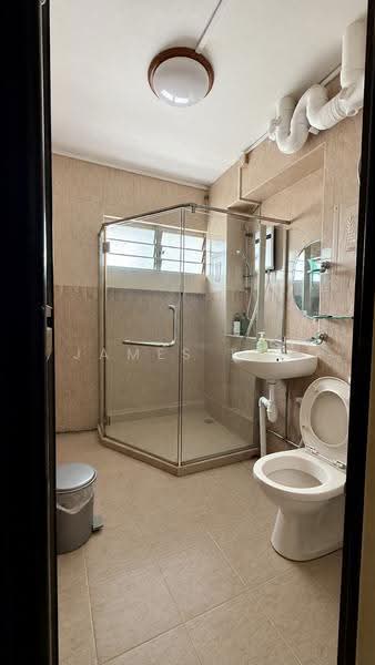 761 Jurong West Street 74, 761 Jurong West Street 74, Boon Lay / Jurong / Tuas, 4 Bedrooms, 1,539 sqft, HDB Flat For Sale, by James Tai, 500052919 - Bathroom - PropertyGuru.com.sg