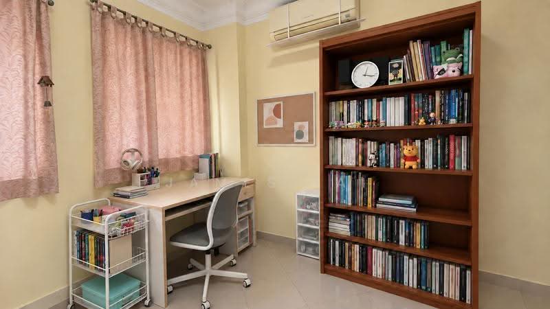 761 Jurong West Street 74, 761 Jurong West Street 74, Boon Lay / Jurong / Tuas, 4 Bedrooms, 1,539 sqft, HDB Flat For Sale, by James Tai, 500052919 - Study - PropertyGuru.com.sg