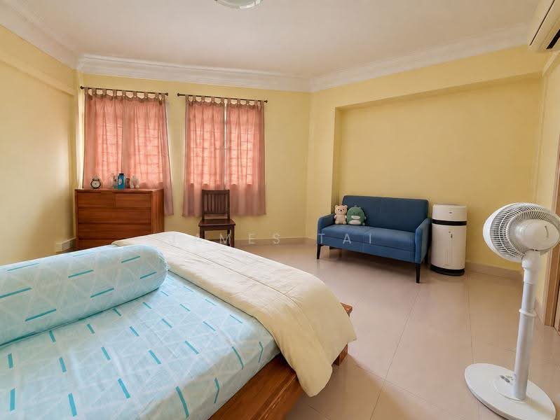 761 Jurong West Street 74, 761 Jurong West Street 74, Boon Lay / Jurong / Tuas, 4 Bedrooms, 1,539 sqft, HDB Flat For Sale, by James Tai, 500052919 - Bedroom - PropertyGuru.com.sg