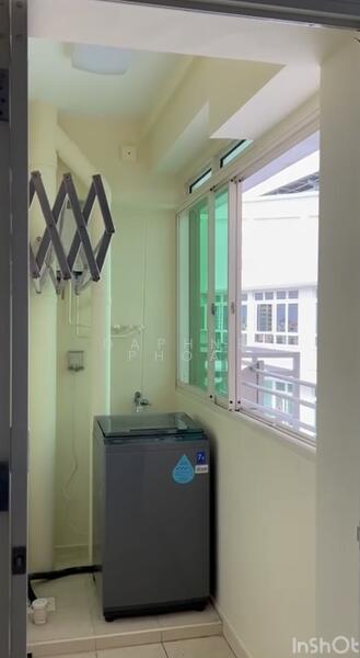 266C Compassvale Bow, 266C Compassvale Bow, 3 Bedrooms, 990 sqft, HDB Flat For Rent, by Daphne Phoa, 500052921 - Yard - PropertyGuru.com.sg