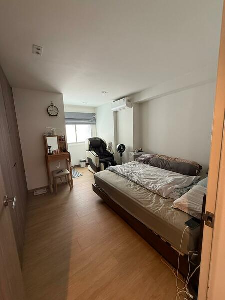 633 Pasir Ris Drive 3 HDB Flat For Sale at S$ 738,888 | PropertyGuru Singapore - Bedroom