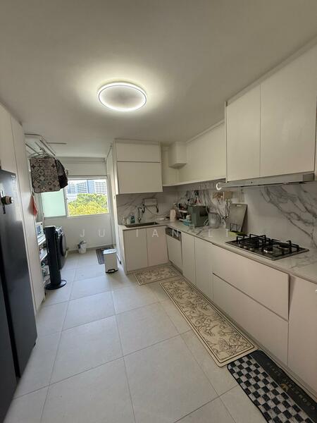 633 Pasir Ris Drive 3 HDB Flat For Sale at S$ 738,888 | PropertyGuru Singapore - Kitchen