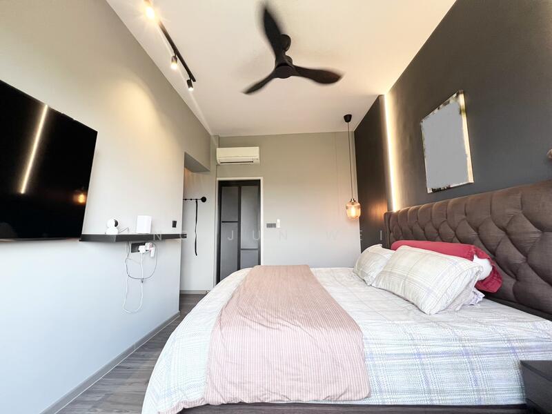 467B Bukit Batok West Avenue 9 HDB Flat For Sale at S$ 900,000 | PropertyGuru Singapore - Bedroom