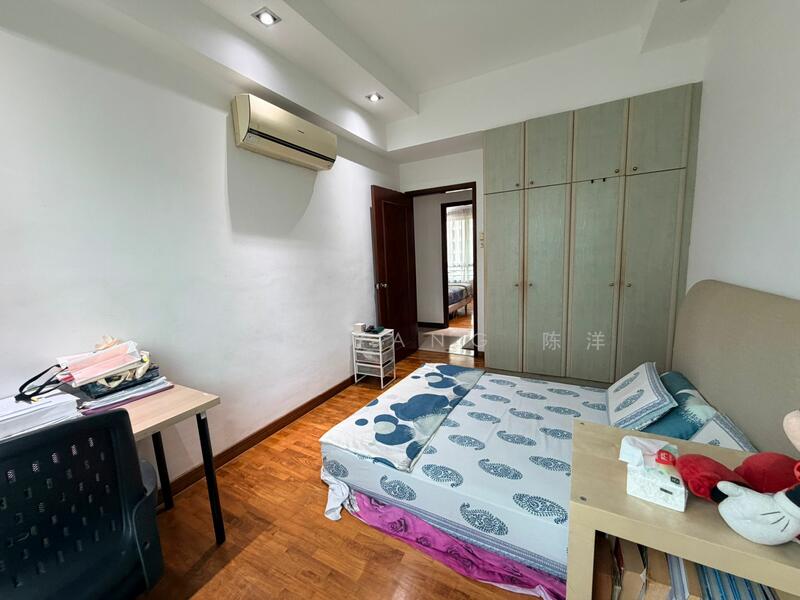 Parkshore Condominium For Sale at S$ 3,180,000 | PropertyGuru Singapore - Bedroom