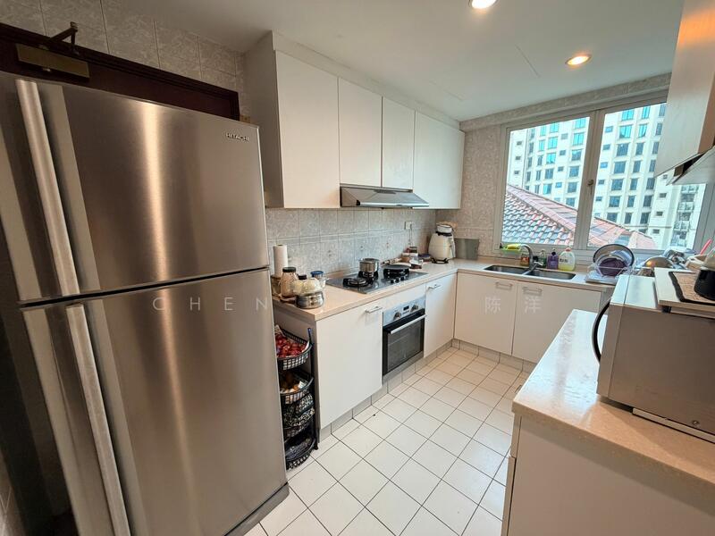 Parkshore Condominium For Sale at S$ 3,180,000 | PropertyGuru Singapore - Kitchen