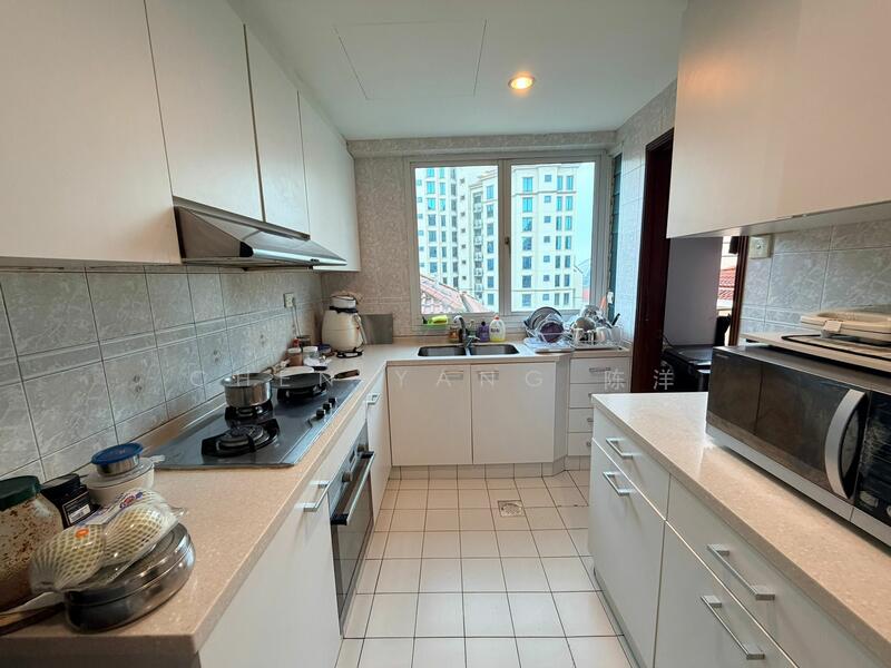 Parkshore Condominium For Sale at S$ 3,180,000 | PropertyGuru Singapore - Kitchen