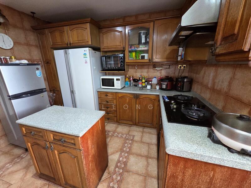 Tropicana Condominium, 2 Jalan Tiga Ratus, Room Rental, 200 sqft, Condominium For Rent, by Chee Leong Yen, 500052962 - Kitchen - PropertyGuru.com.sg