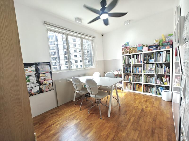 Rio Vista Condominium For Sale at S$ 1,700,000 | PropertyGuru Singapore - Study