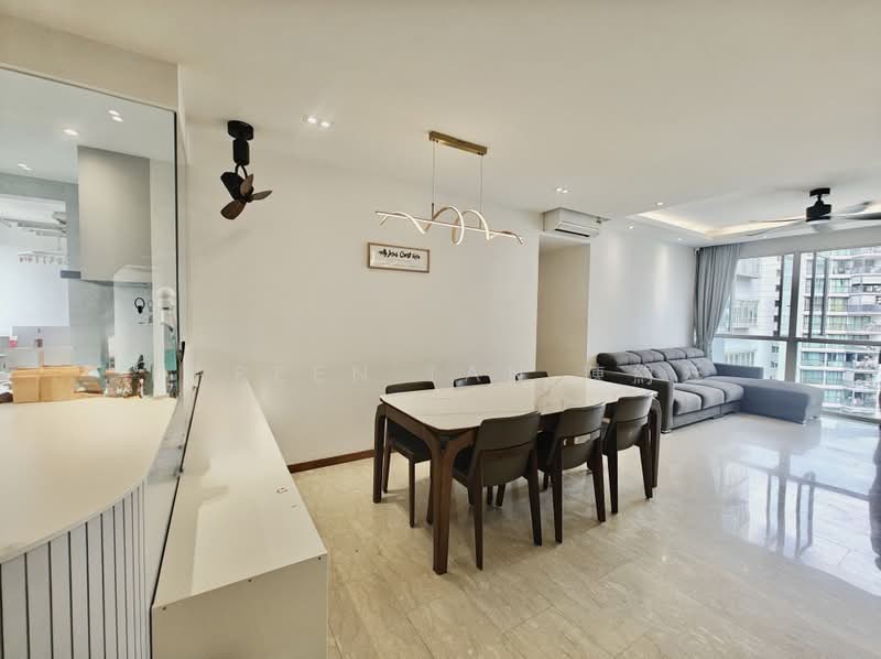 Rio Vista, 30 Upper Serangoon View, 3 Bedrooms, 1,249 sqft, Condominium For Sale, by Kareen Tan 陳約廷, 500052964 - Living Room - PropertyGuru.com.sg