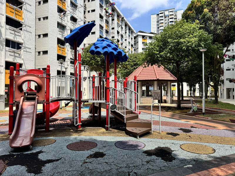 537 Ang Mo Kio Avenue 5, 537 Ang Mo Kio Avenue 5, Room Rental, 138 sqft, HDB Flat For Rent, by Kevin Koh Wei Quan, 500052965 - Exterior - PropertyGuru.com.sg