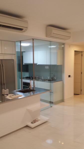 Silversea, , 2 Bedrooms, 980 sqft, Condominium For Rent, by Evelyn Toh, 500052972 - Kitchen - PropertyGuru.com.sg