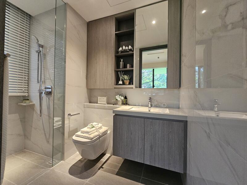 The LakeGarden Residences Condominium For Sale at S$ 3,368,000 | PropertyGuru Singapore - Bathroom