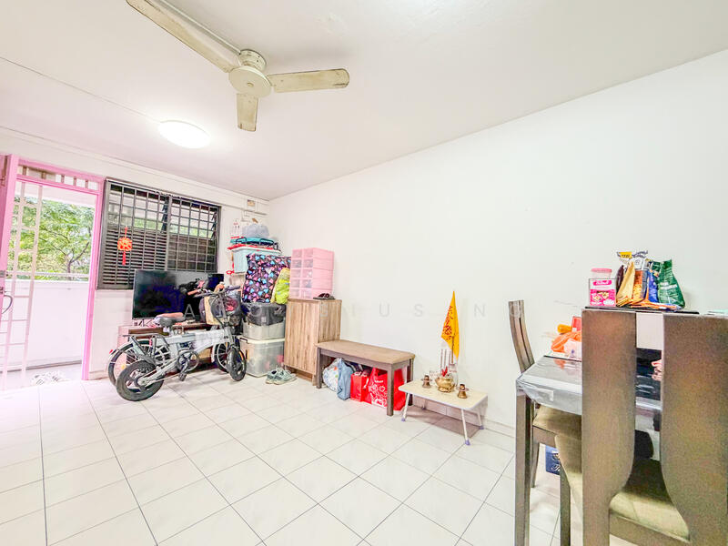 122 Yuan Ching Road HDB Flat For Sale at S$ 328,888 | PropertyGuru Singapore