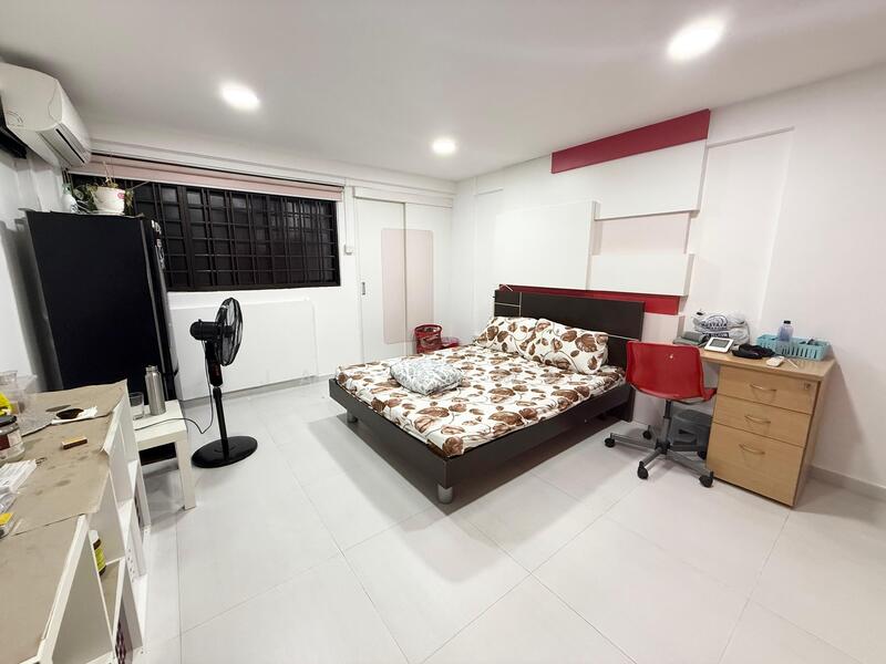 805 Yishun Ring Road HDB Flat For Sale at S$ 765,000 | PropertyGuru Singapore - Bedroom