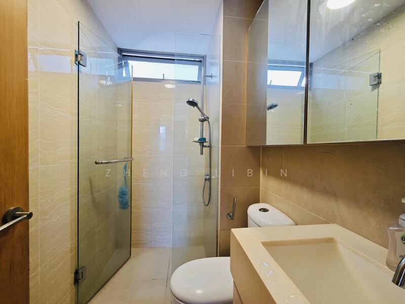 A Treasure Trove, 74 Punggol Walk, 3 Bedrooms, 1,044 sqft, Condominium For Rent, by Zheng Libin, 500053073 - Bathroom - PropertyGuru.com.sg