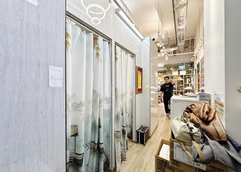City Gate, 371 Beach Road, 570 sqft, Mall Shop For Sale, by Eric Lee, 500053075 - Corridor - CommercialGuru.com.sg