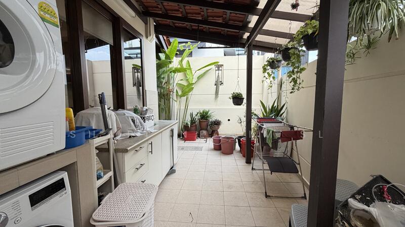 8 Siglap cl, , Room Rental, 500 sqft, Semi-Detached House For Rent, by Sharlene Lim SL, 500053108 - PropertyGuru.com.sg