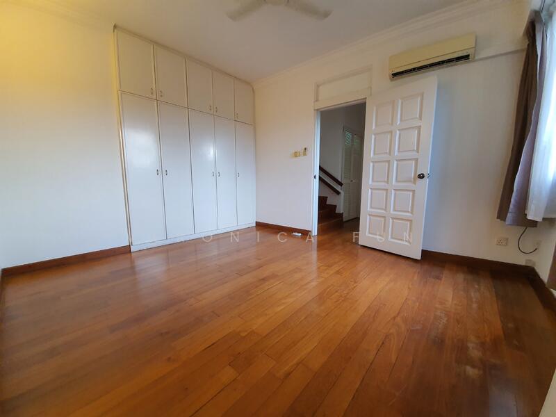 Hillcrest Arcadia Condominium For Sale at S$ 2,800,000 | PropertyGuru Singapore - Interior