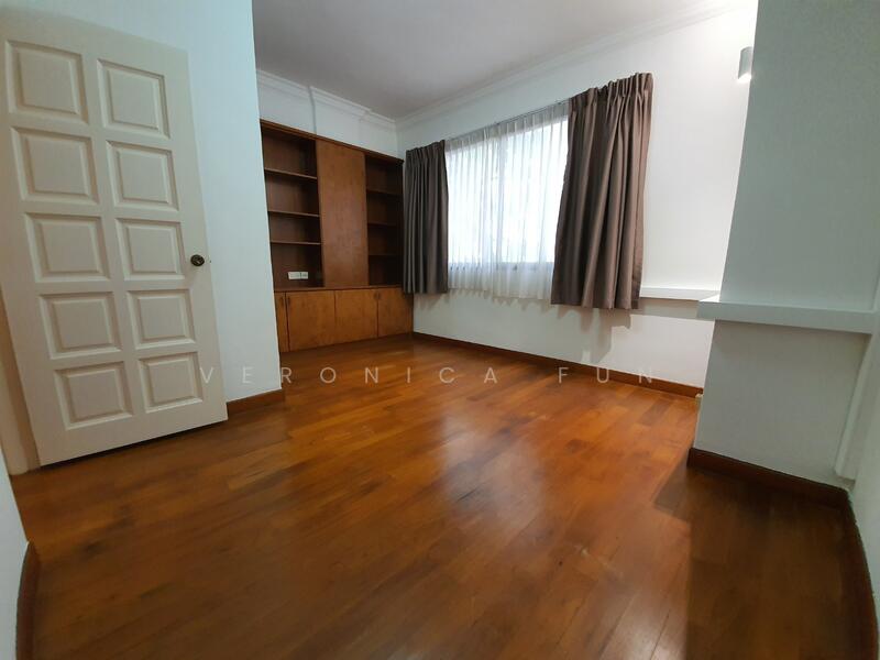 Hillcrest Arcadia Condominium For Sale at S$ 2,800,000 | PropertyGuru Singapore - Interior