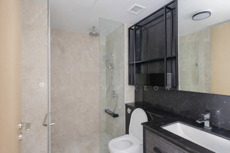 Haus On Handy Condominium For Sale at S$ 1,288,888 | PropertyGuru Singapore - Bathroom