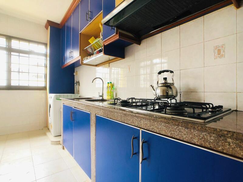 296C Compassvale Crescent, 296C Compassvale Crescent, 3 Bedrooms, 1,195 sqft, HDB Flat For Rent, by James Yeo, 500053135 - Kitchen - PropertyGuru.com.sg