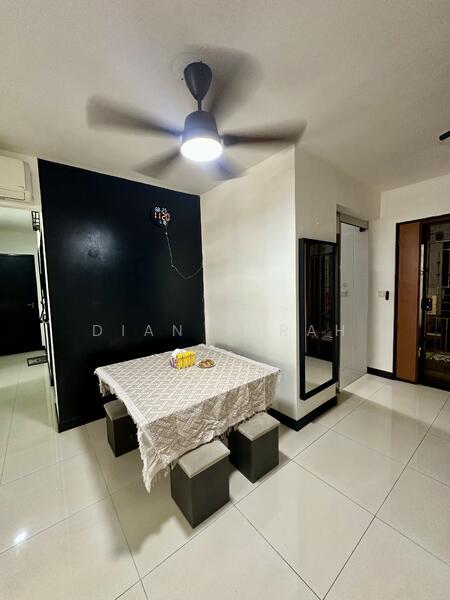 488D Choa Chu Kang Avenue 5, 488D Choa Chu Kang Avenue 5, 3 Bedrooms, 1,001 sqft, HDB Flat For Rent, by Dian Sarah, 500053136 - PropertyGuru.com.sg