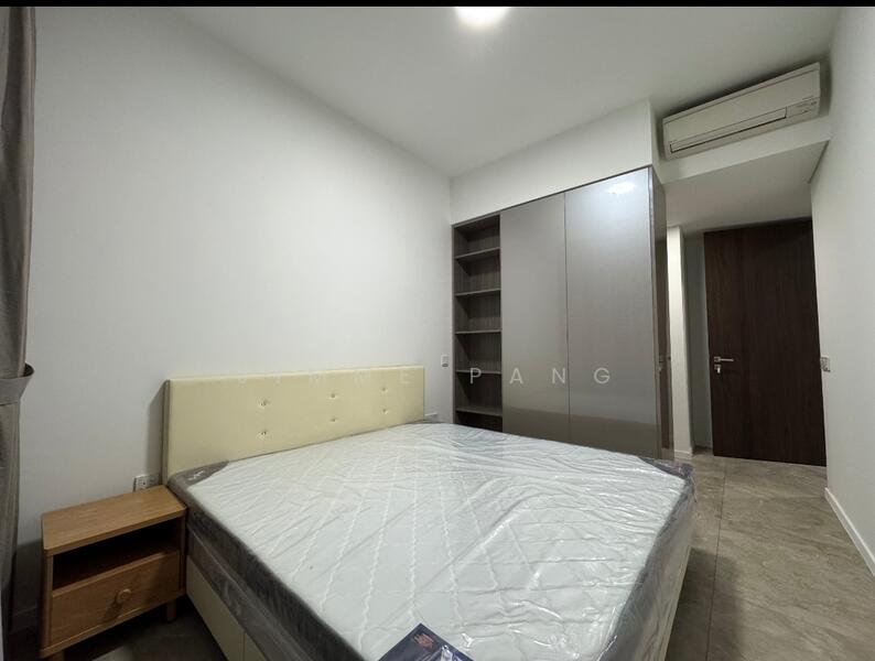 Artra, 12 Alexandra View, 2 Bedrooms, 829 sqft, Condominium For Rent, by Jimme Pang, 500053139 - Bedroom - PropertyGuru.com.sg