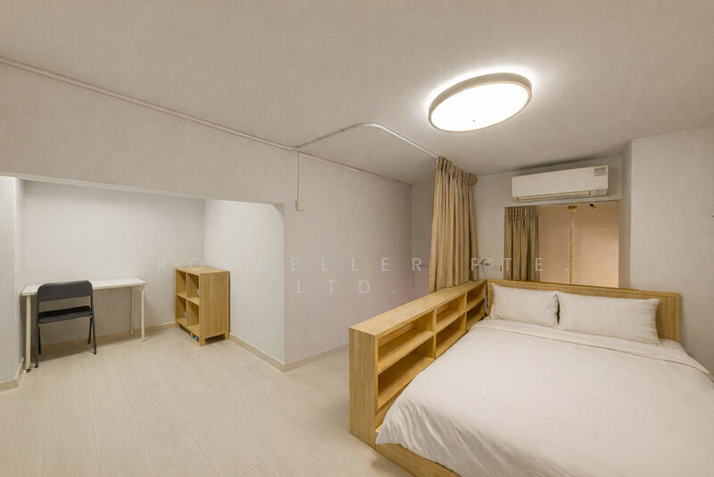 Regent Heights Condominium For Sale at S$ 1,000,000 | PropertyGuru Singapore - Bedroom