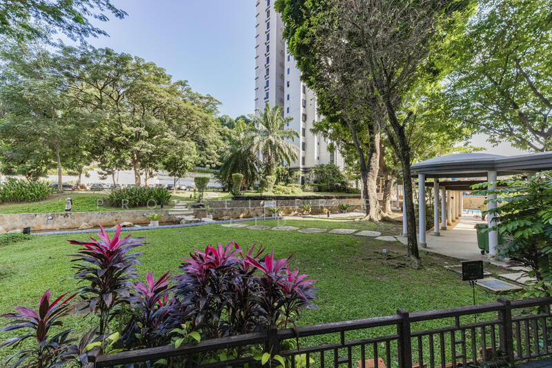 Regent Heights Condominium For Sale at S$ 1,000,000 | PropertyGuru Singapore - Exterior