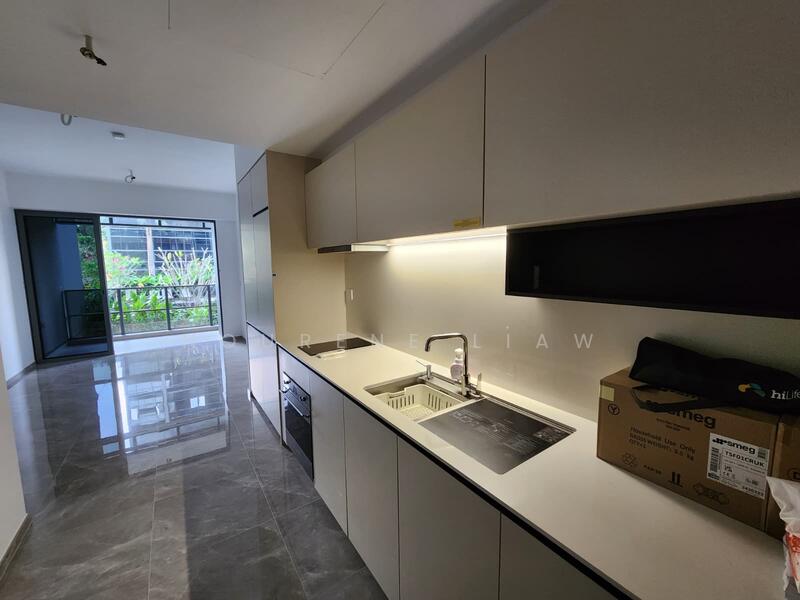 JadeScape Condominium For Sale at S$ 1,480,000 | PropertyGuru Singapore - Kitchen