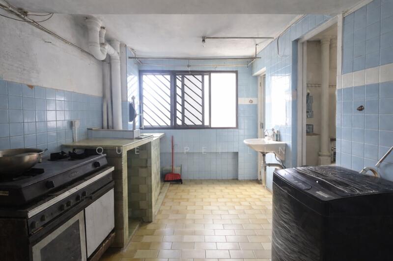 214 Lorong 8 Toa Payoh HDB Flat For Sale at S$ 488,000 | PropertyGuru Singapore