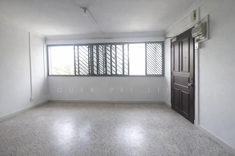 214 Lorong 8 Toa Payoh HDB Flat For Sale at S$ 488,000 | PropertyGuru Singapore