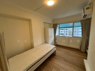 For Rent - 254 Simei Street 1