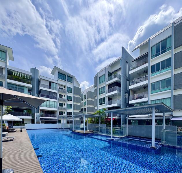 St Patrick's Residences Apartment For Sale at S$ 3,600,000 | PropertyGuru Singapore - Swimming Pool