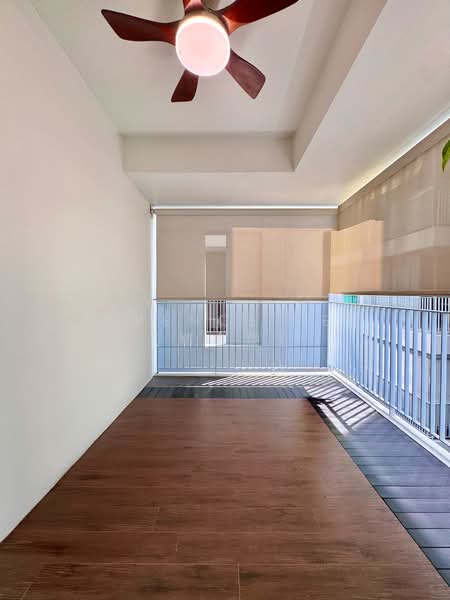 St Patrick's Residences Apartment For Sale at S$ 3,600,000 | PropertyGuru Singapore - Master Bedroom Balcony