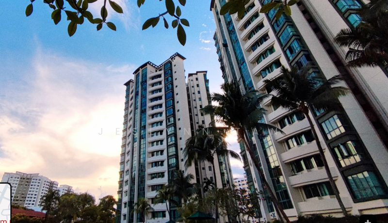 Palm Gardens Condominium For Sale at S$ 1,300,000 | PropertyGuru Singapore - Exterior