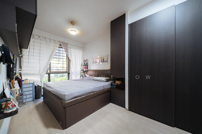 iNz Residence Condominium For Sale at S$ 1,888,888 | PropertyGuru Singapore - Bedroom