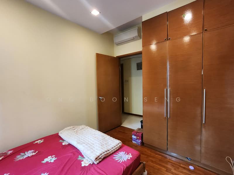 Ris Grandeur, 21 Elias Road, 4 Bedrooms, 1,500 sqft, Condominium For Rent, by Ong Boon Seng, 500053245 - Bedroom - PropertyGuru.com.sg