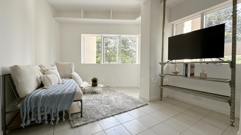 Bayshore Park, 66 Bayshore Road, 1 Bedroom, 743 sqft, Condominium For Rent, by Rachel Koh, 500053271 - Living Room - PropertyGuru.com.sg