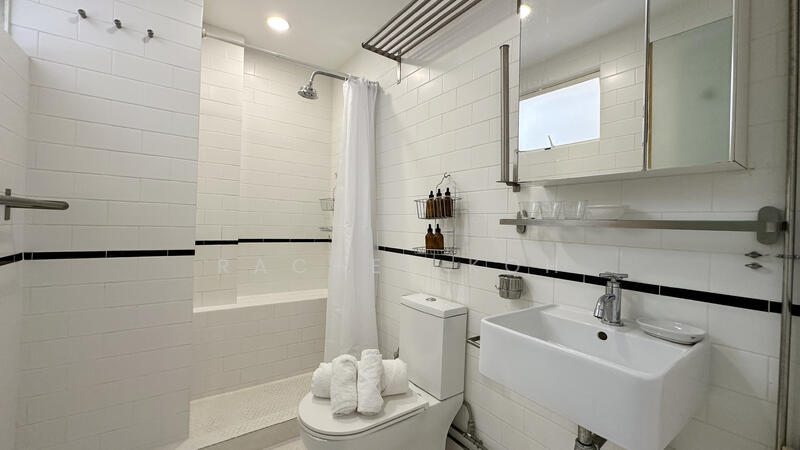 Bayshore Park, 66 Bayshore Road, 1 Bedroom, 743 sqft, Condominium For Rent, by Rachel Koh, 500053271 - Bathroom - PropertyGuru.com.sg