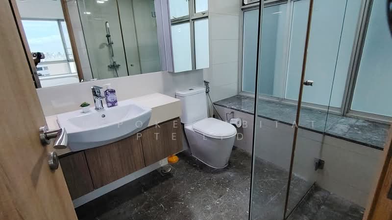 Caspian, 54 Lakeside Drive, Room Rental, 100 sqft, Condominium For Rent, by Bespoke Habitat Pte Ltd, 500053320 - 15-07 MBR4 Bathroom - PropertyGuru.com.sg
