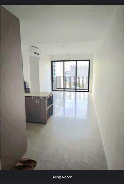 Piccadilly Grand, Northumberland Road, Room Rental, 190 sqft, Condominium For Rent, by Patrick Nelson, 500053321 - Living Room - PropertyGuru.com.sg