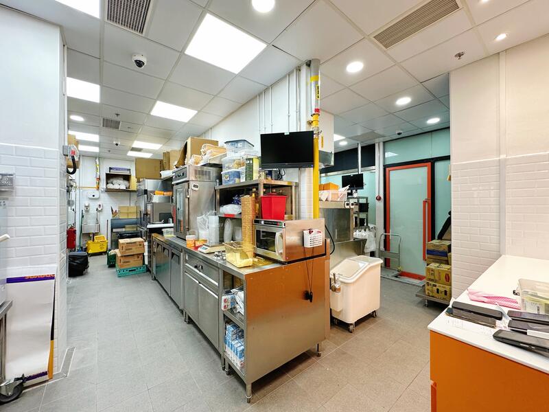 East Village, 430 Upper Changi Road, 1,140 sqft, Food & Beverage For Sale, by Teo Jedrich, 500053324 - Kitchen - CommercialGuru.com.sg