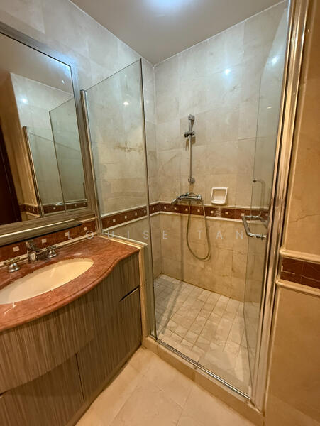 Seasons Park Condominium For Sale at S$ 1,150,000 | PropertyGuru Singapore - Bathroom