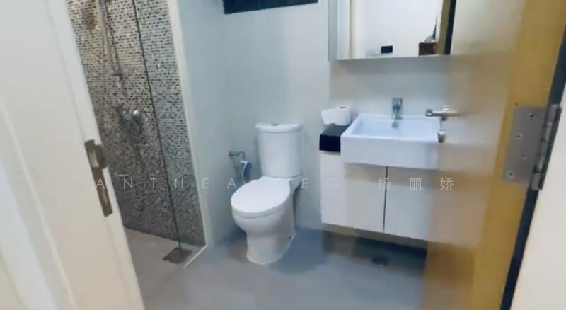 My Manhattan, 25 Simei Street 3, 3 Bedrooms, 1,302 sqft, Condominium For Rent, by Anthea Yeo 杨丽娇, 500053374 - Bathroom - PropertyGuru.com.sg