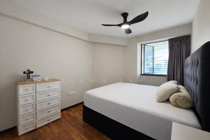 308A Punggol Walk HDB Flat For Sale at S$ 780,000 | PropertyGuru Singapore - Bedroom